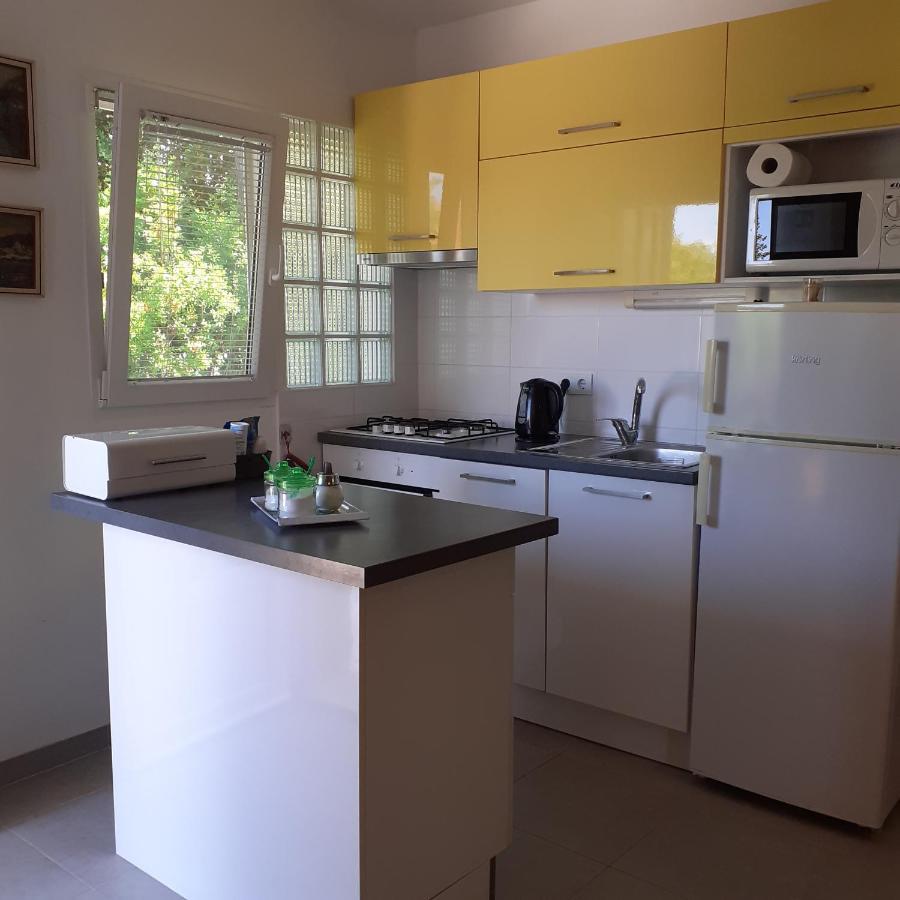 Apartment Vanda Splitska Εξωτερικό φωτογραφία