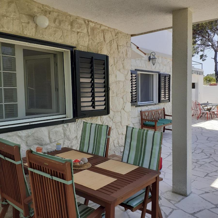 Apartment Vanda Splitska Εξωτερικό φωτογραφία