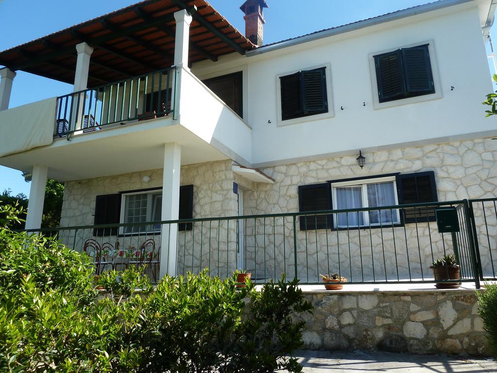 Apartment Vanda Splitska Εξωτερικό φωτογραφία