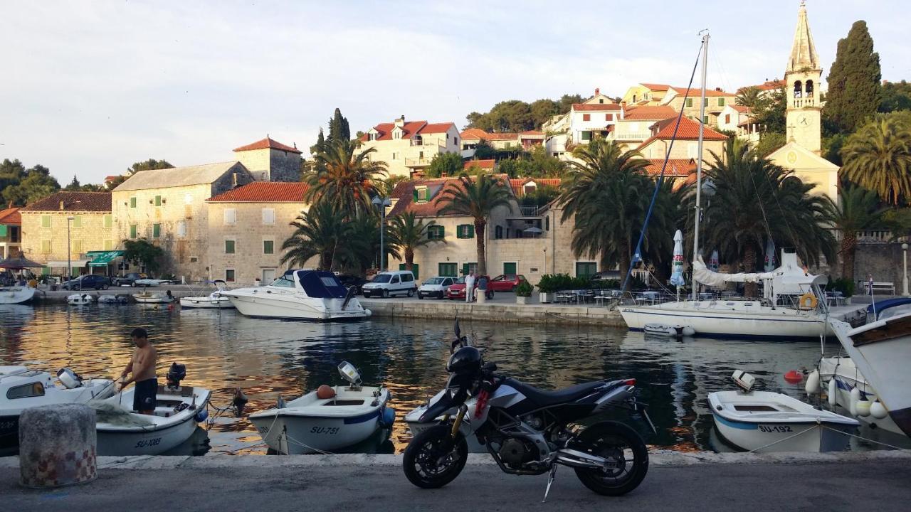 Apartment Vanda Splitska Εξωτερικό φωτογραφία